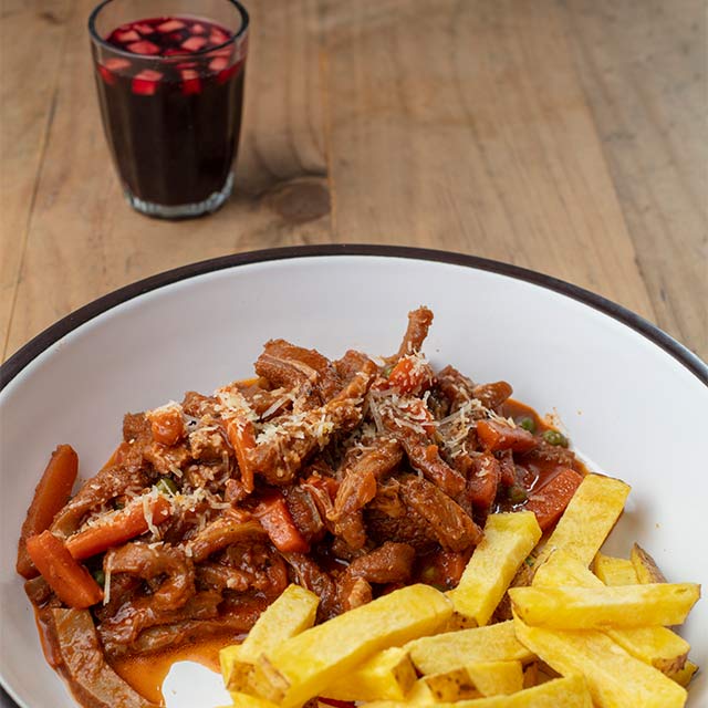isolina-1-640x640 Plato de comida de gourmet